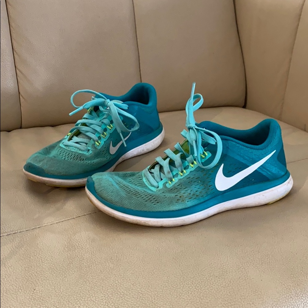 Nike flex 2016 runners